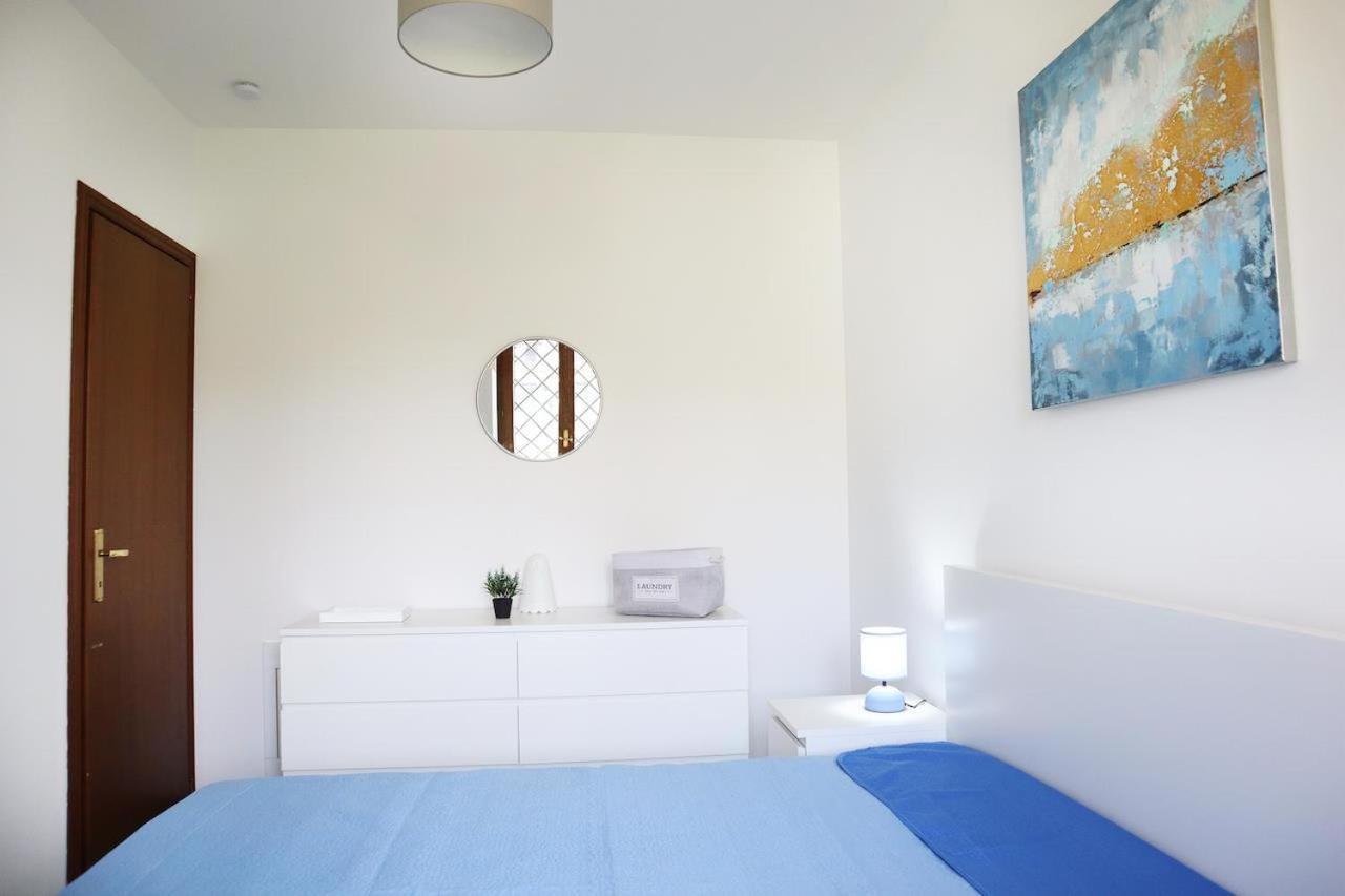 Villa al porto Moniga del Garda Esterno foto