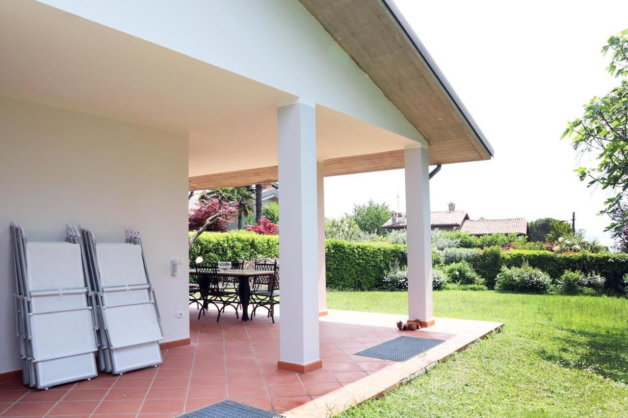 Villa al porto Moniga del Garda Esterno foto