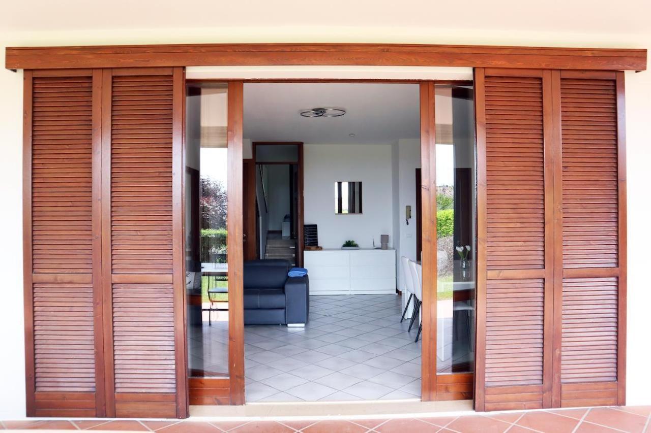 Villa al porto Moniga del Garda Esterno foto