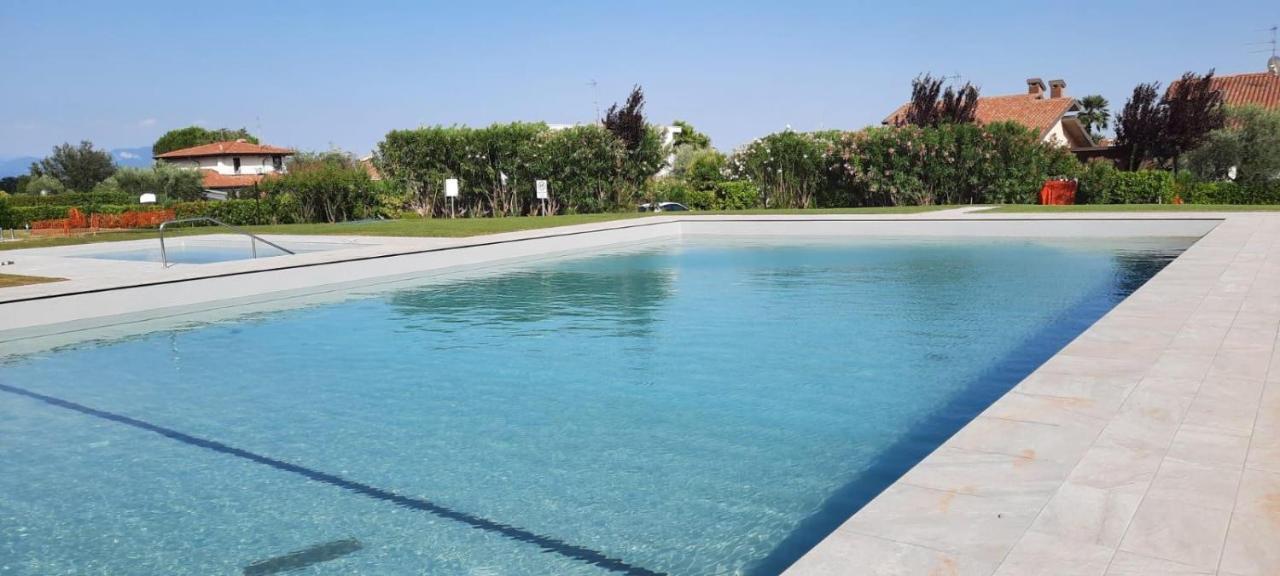 Villa al porto Moniga del Garda Esterno foto